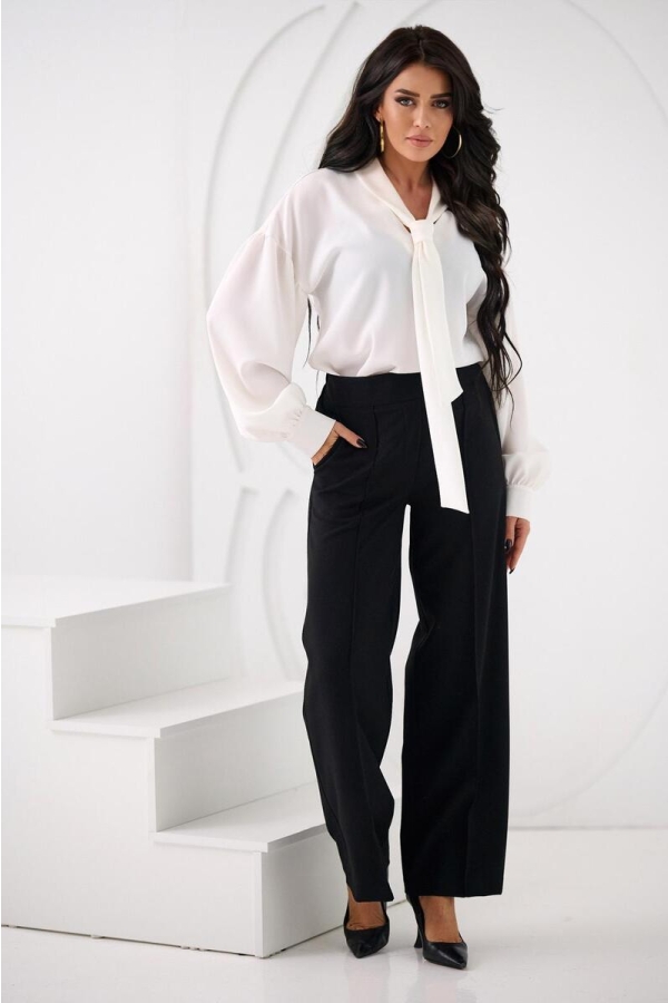 Bluzka damska elegancka wiązana pod szyją POLSKI PRODUCENT - kremowa